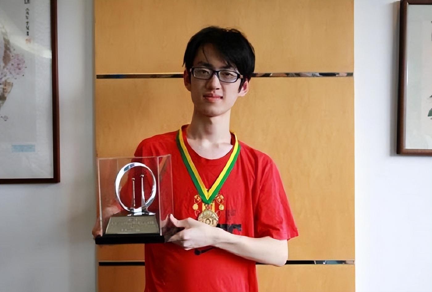 回顾"计算机天才"陈立杰:16岁拒绝清华,婉拒谷歌,如今现状如何