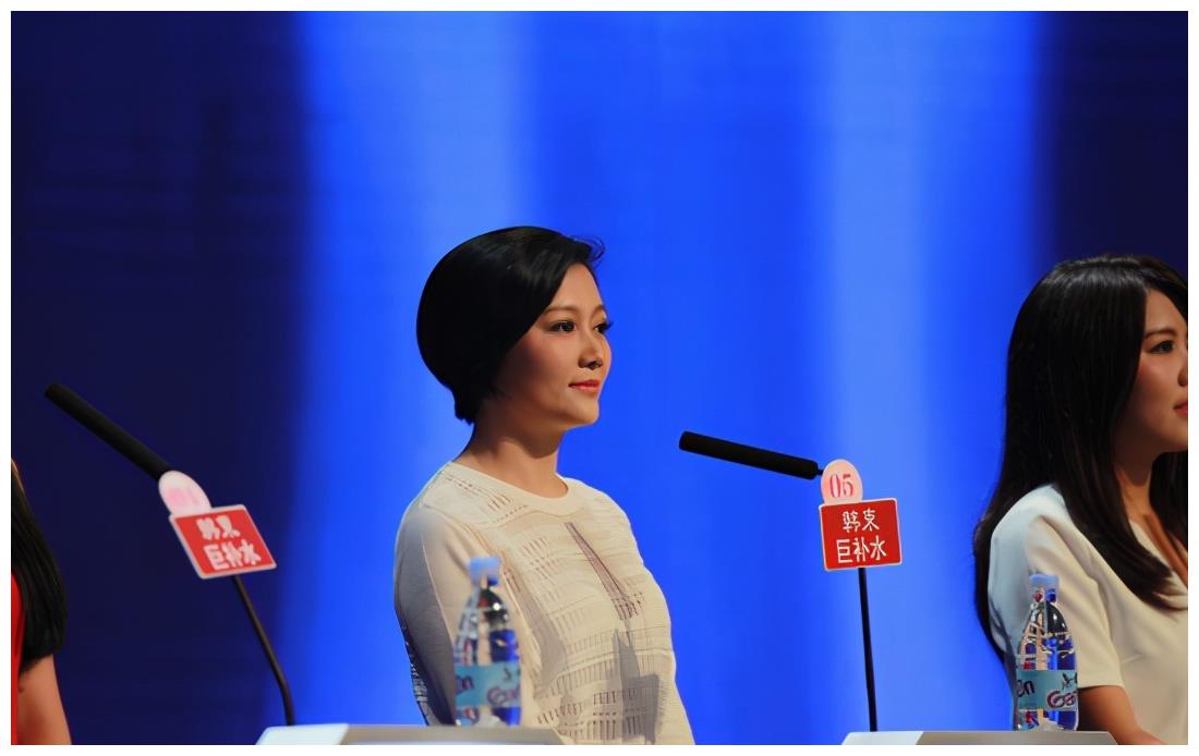 她曾是央视女主持人,离婚1年后上非诚勿扰相亲,1小时被富豪牵走