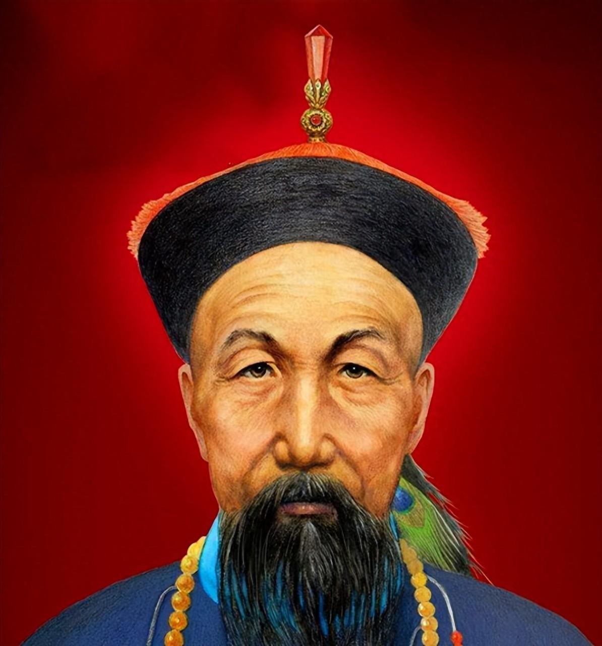 曾国藩是中国清朝末年的卓越军事家,政治家和改革者,他在平定太平天国