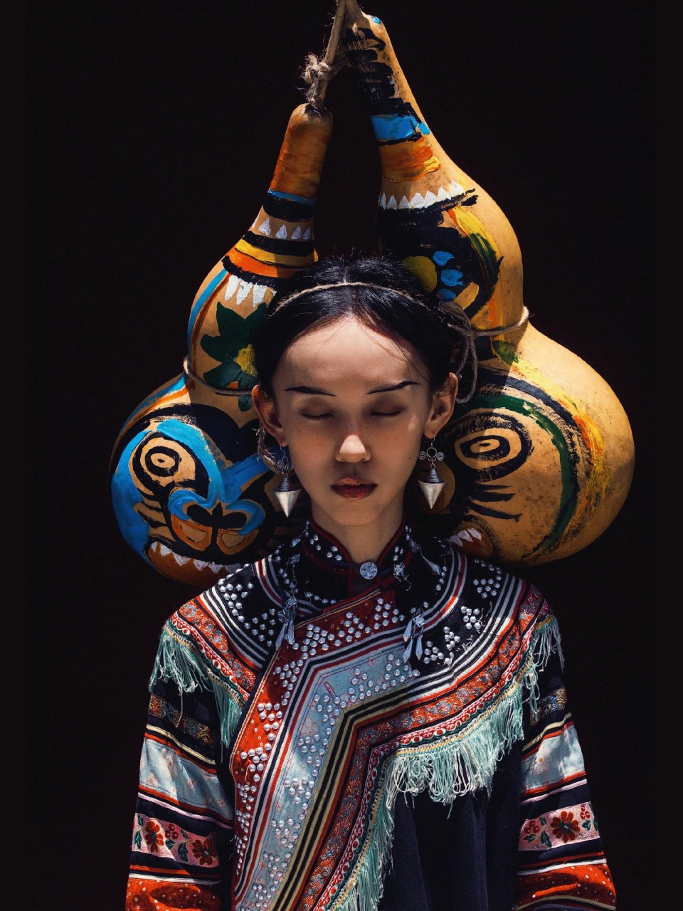 彩云之南的小城是拉祜族的家园  从古葫芦中诞生的拉祜族,历经千难万