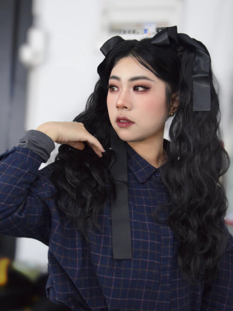 洋娃娃妆容:鬼马精灵风  99 洋娃娃妆容大揭秘 99  93 哈喽宝贝