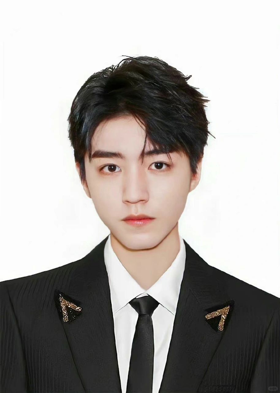 王俊凯,这个名字在娱乐圈中可是响当当的.