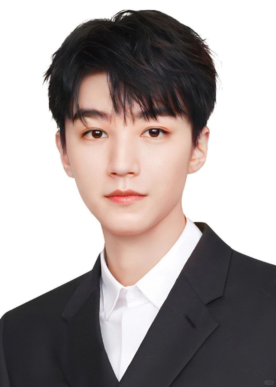 王俊凯,这个名字在娱乐圈中可是响当当的.