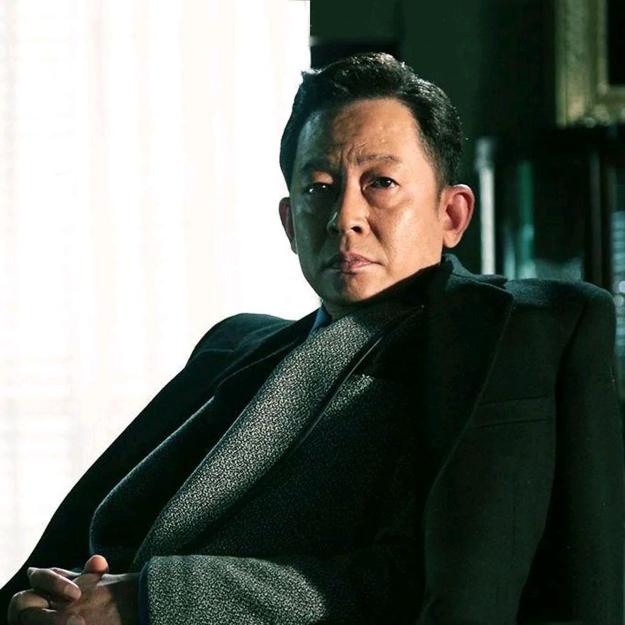 王志文在电视剧《黑冰》中的反派形象真是令人拍案叫绝!