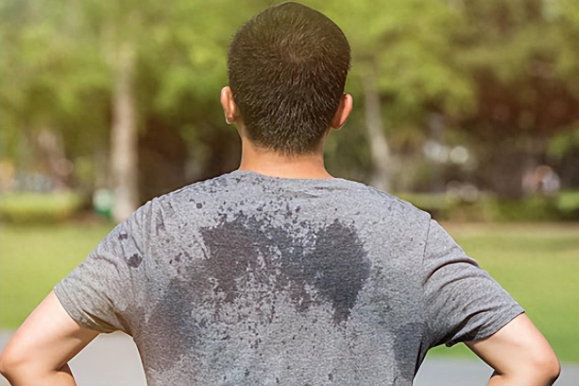 稍微一动就大汗淋漓,可能是这三种原因