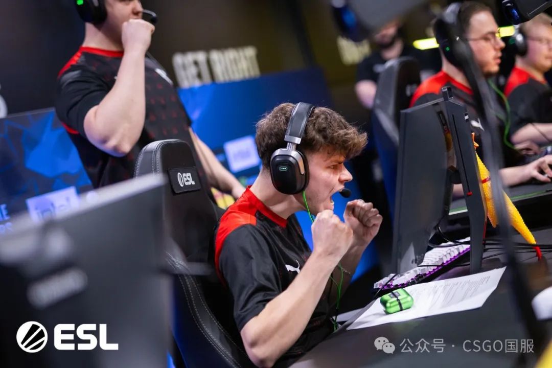 【Spirit与FaZe提前锁定淘汰赛席位!今晚Vitality、C9、NaVi生死战】