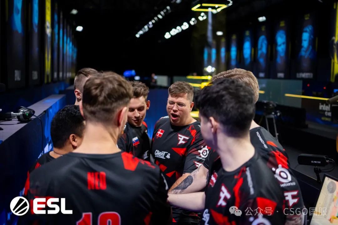 【Spirit与FaZe提前锁定淘汰赛席位!今晚Vitality、C9、NaVi生死战】