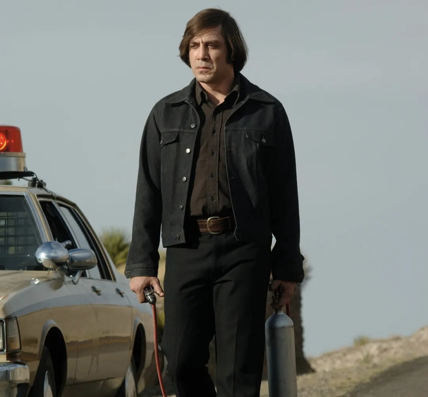 杀手在《老无所依》中不仅代表死神,还象征着"无常".