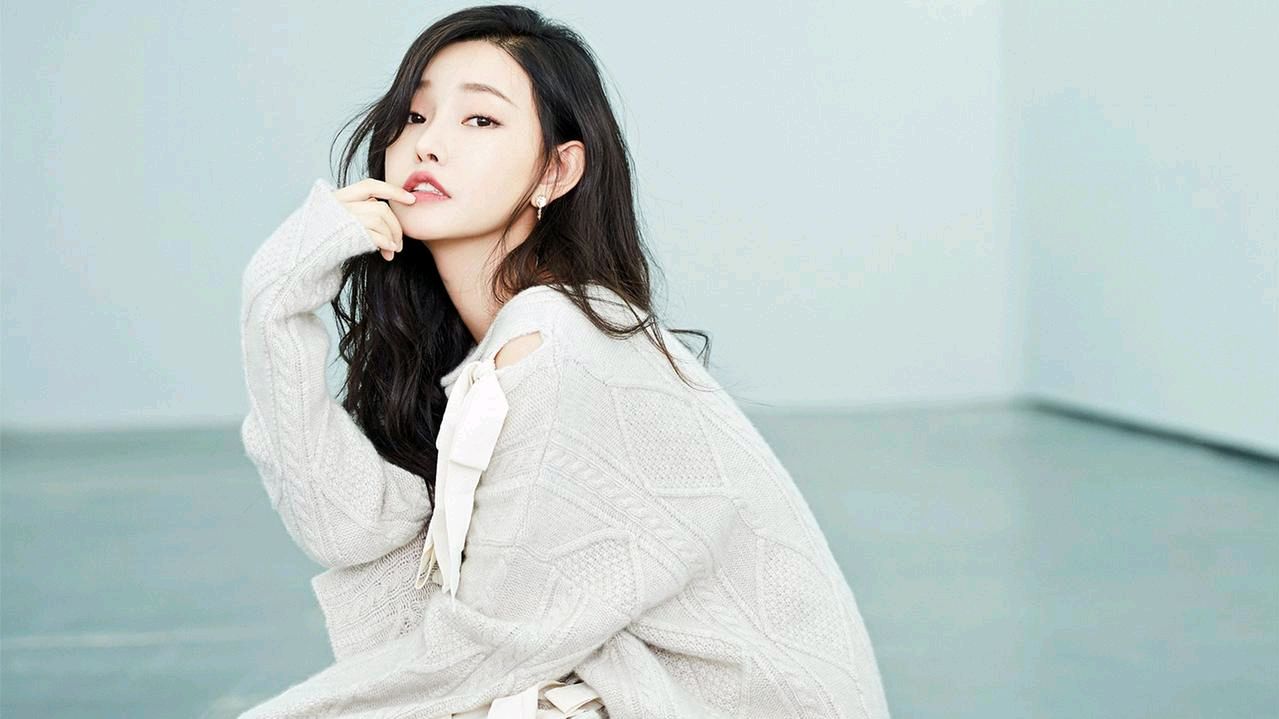 童菲:从校园到银幕的最美晶女郎