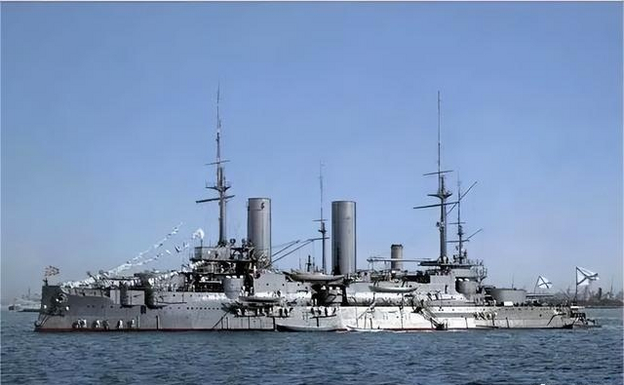 战舰欣赏:沙俄海军"鹰"号战列舰,该舰是博罗季诺级战列舰4号舰