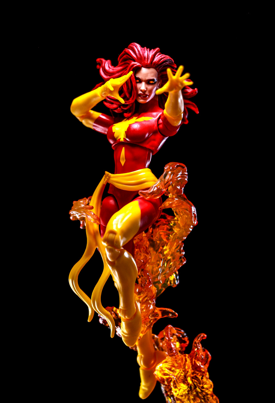 模型欣赏:动画《x战警》凤凰女 琴·格蕾,展现了其超能力爆发的场景