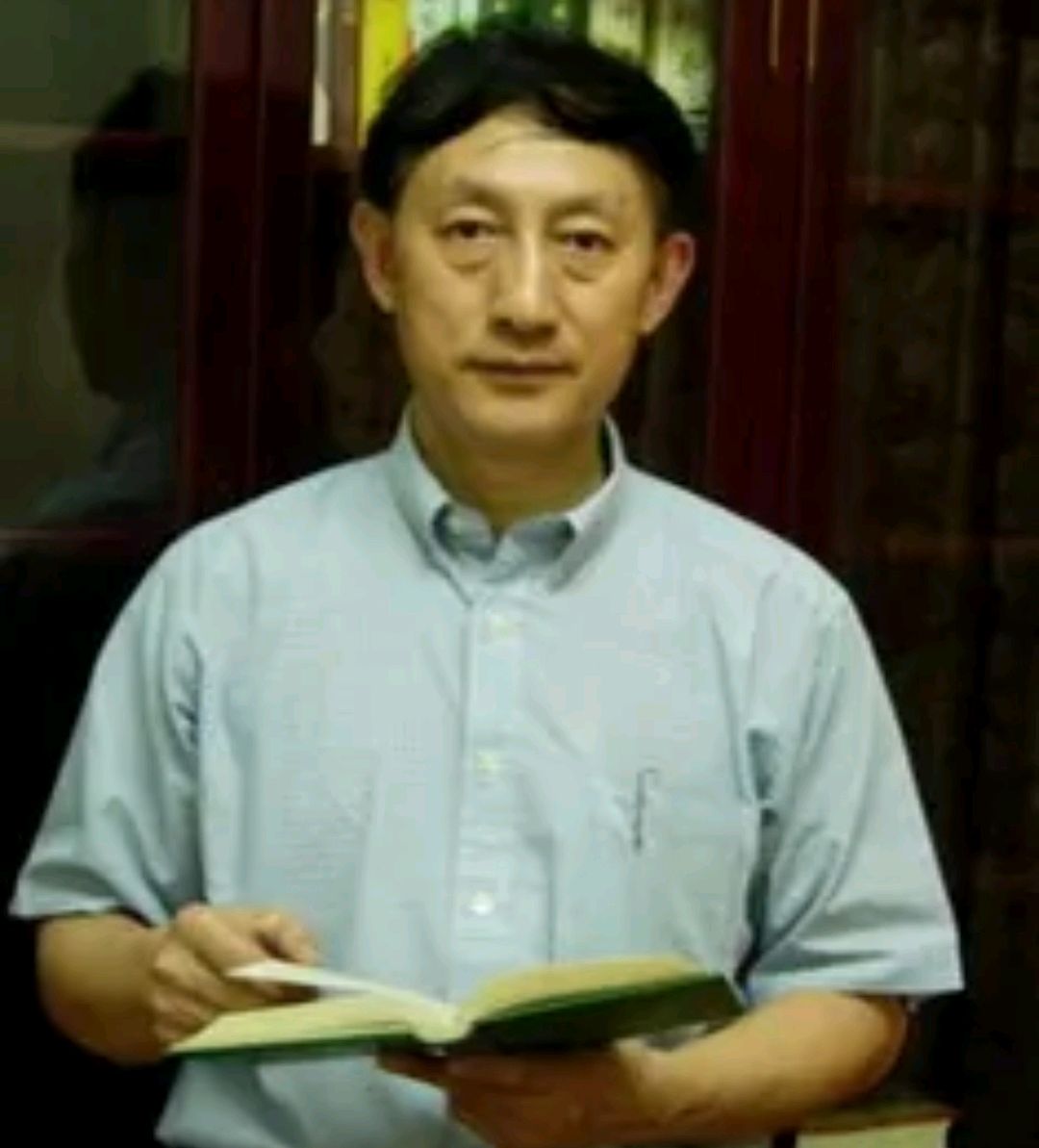 冬季怎么养护脸部皮肤?艾儒棣分享4招,照着做,或可帮你改善