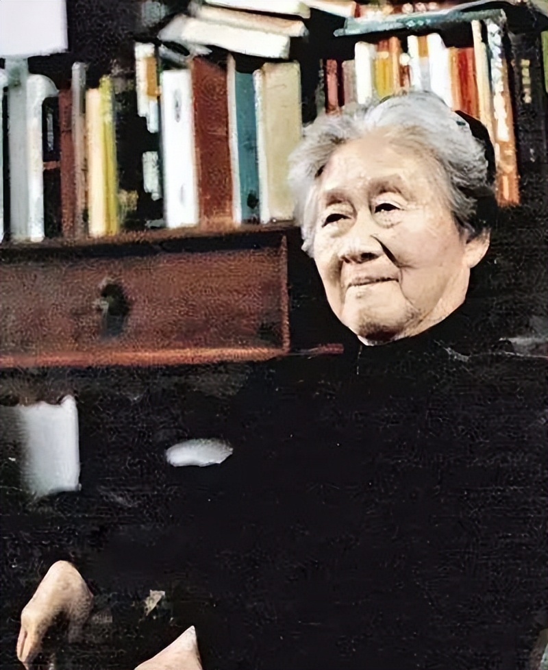 赵萝蕤晚年她身上那股子韧劲,对知识的渴望,以及从不放弃学习的精神