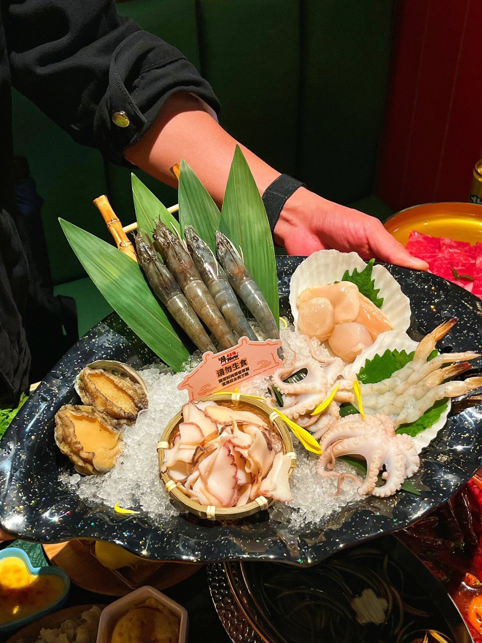 我去了趟牛 new寿喜烧(东站万象汇店),在杭州东站万象汇1楼,体验了一