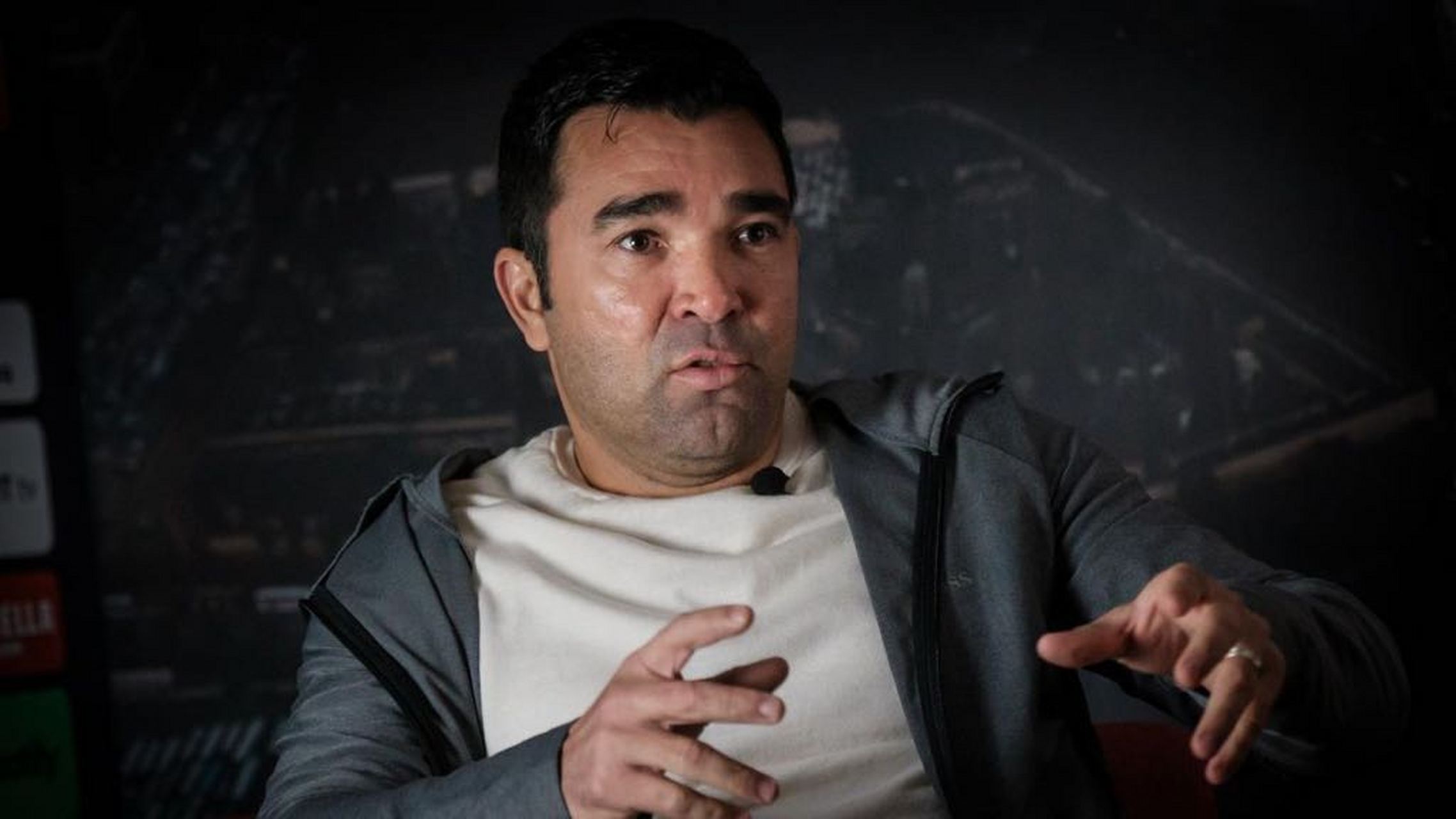 巴萨总监德科与曼城和马竞就若昂·菲利克斯和坎塞洛进行谈判