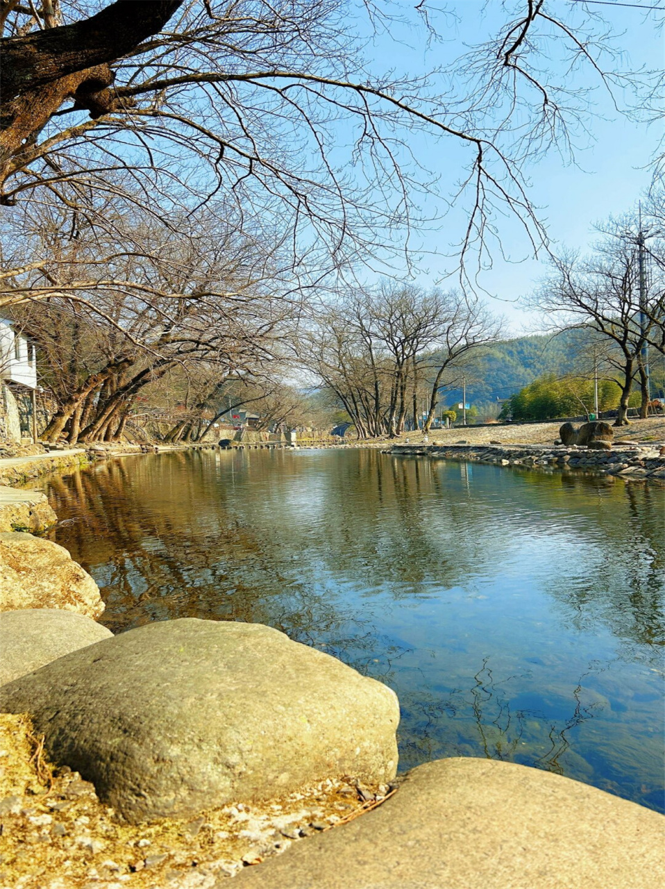 小山村图片竖屏图片