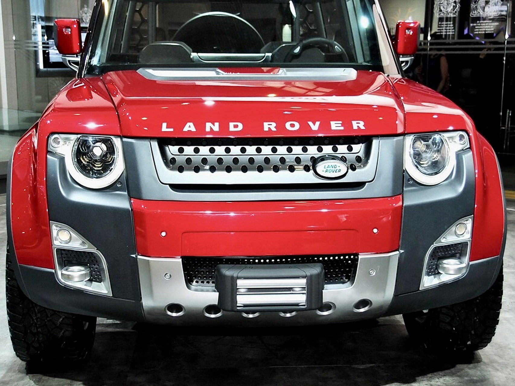 紧凑版路虎卫士——路虎dc100,外观小巧可爱,单开门,前脸一样霸气