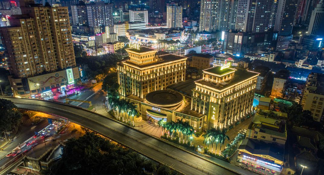 南宁邕江宾馆位于南宁市繁华商业中心的安静地带,是商务活动,起居饮食