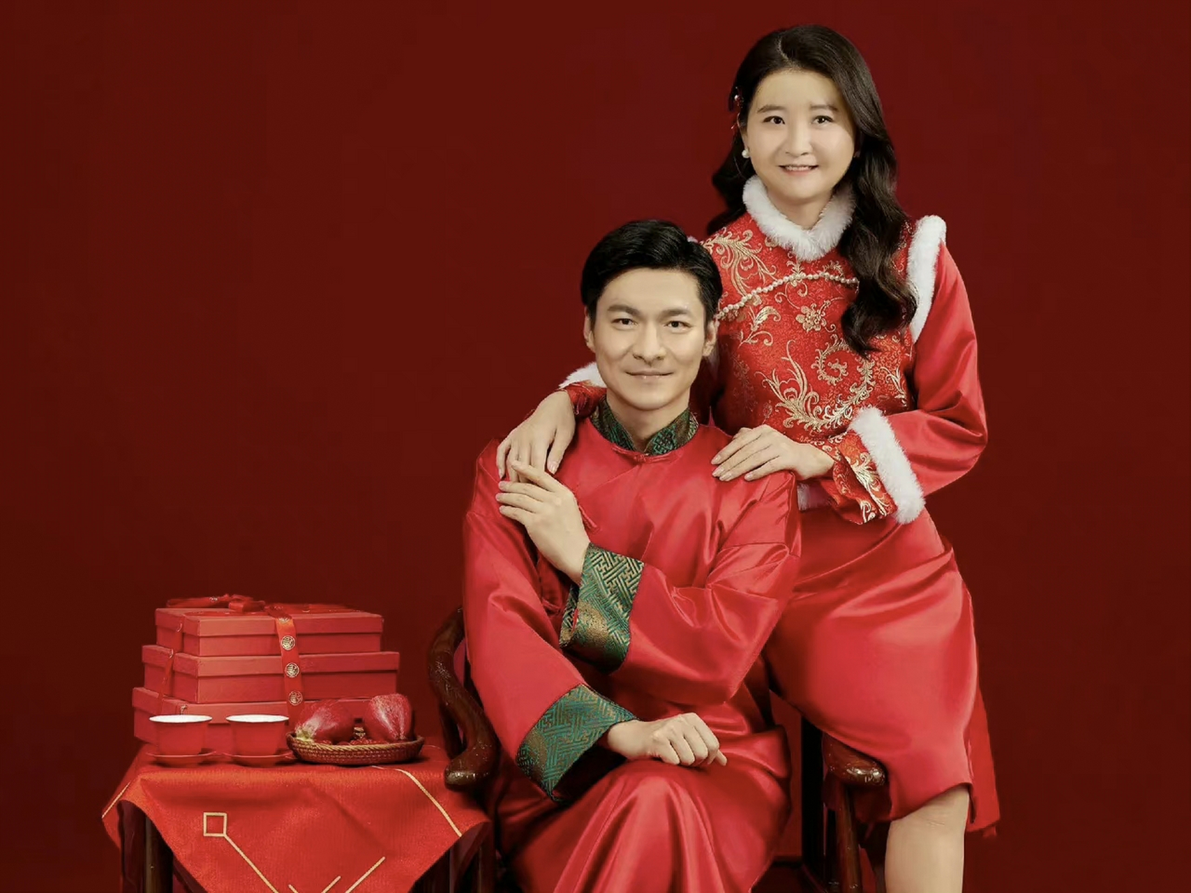 贾玲和刘德华合影安排上了 贾玲和刘德华是不是挺有cp感? 67