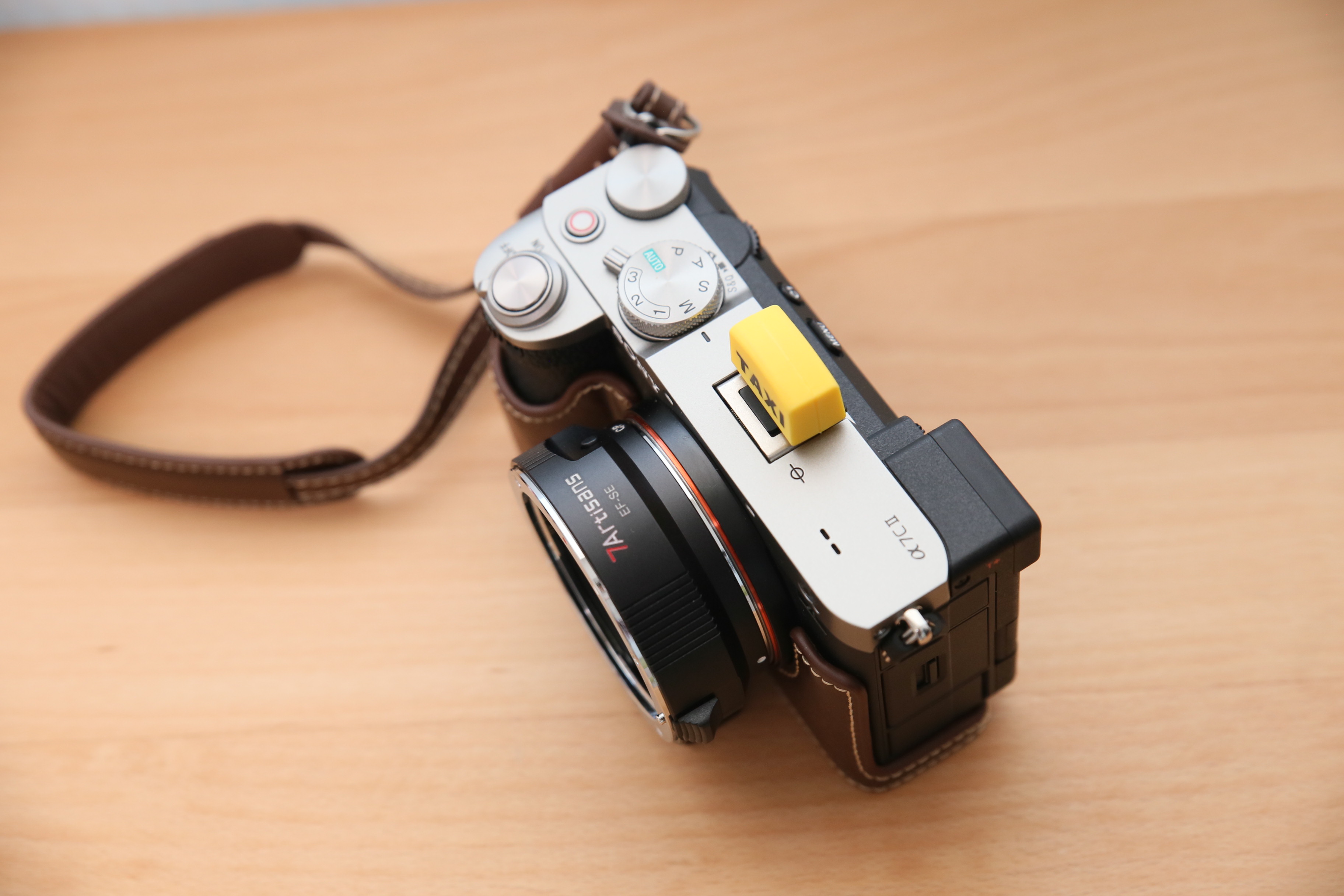 索尼a7c2 七工匠转接环 单反镜头体验评测,最具性价比镜头方案