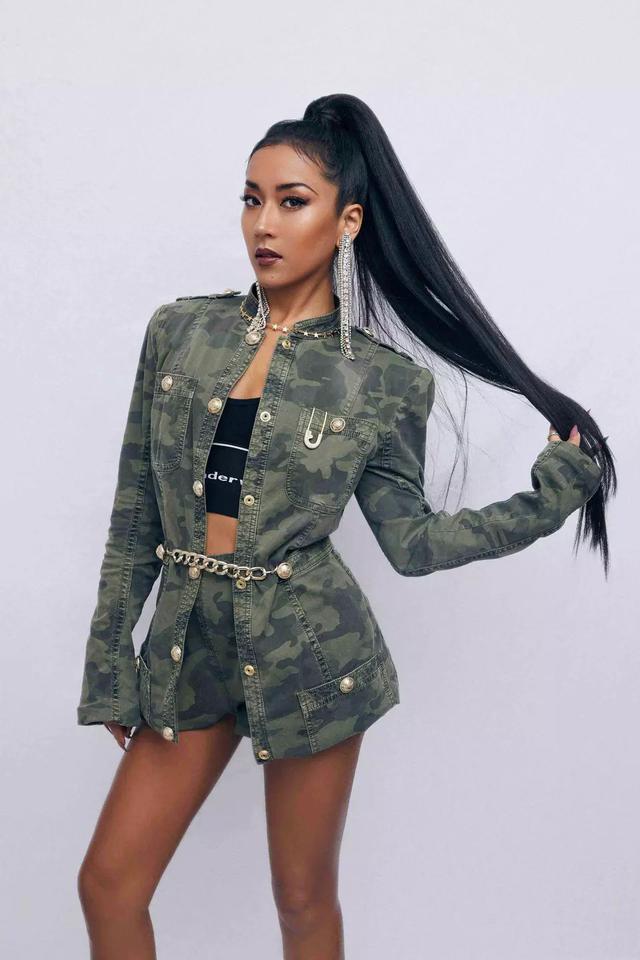 刘石坚:我这辈子最后悔的事情,就是捧红吉克隽逸这颗"黑珍珠"