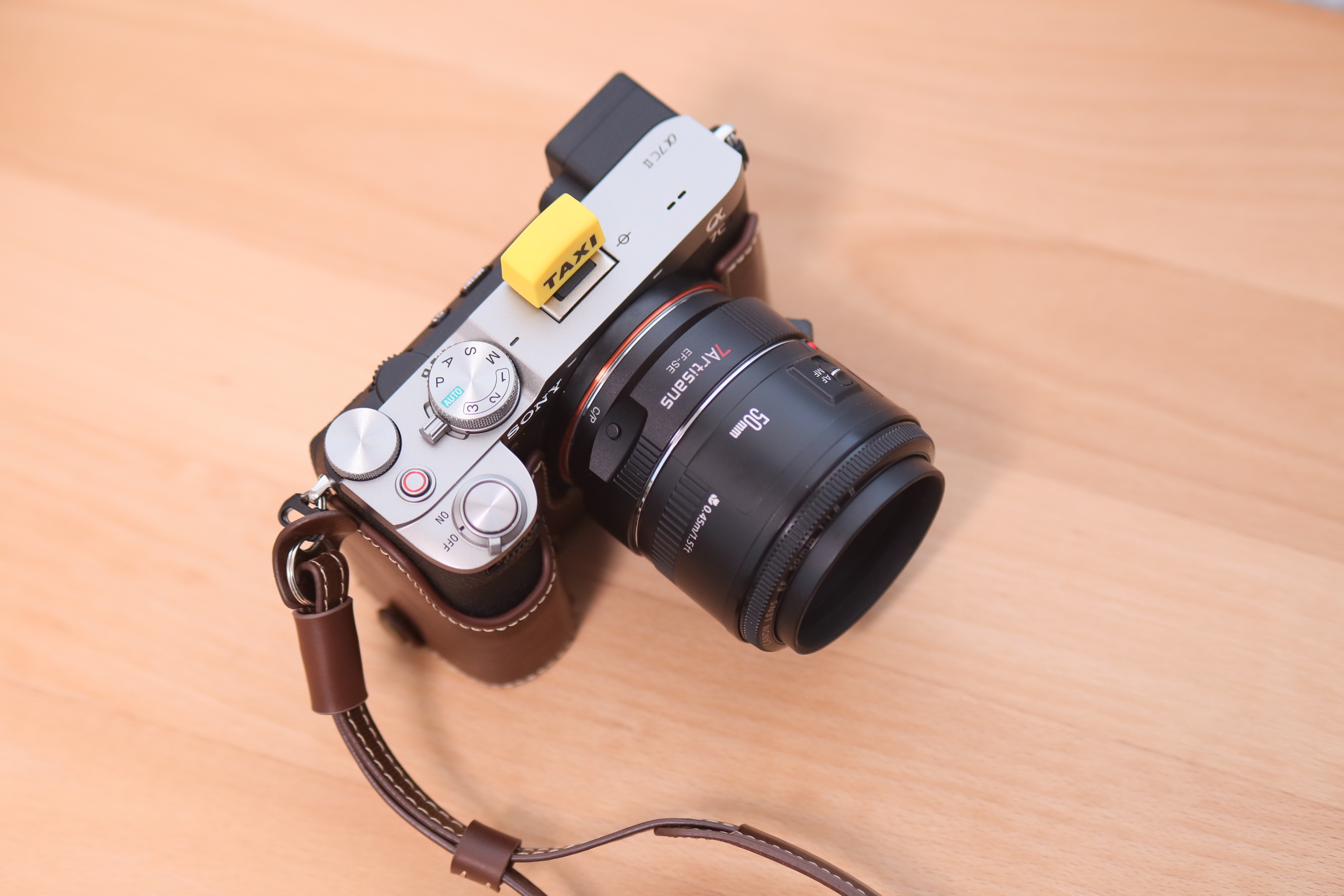 索尼a7c2 七工匠转接环 单反镜头体验评测,最具性价比镜头方案