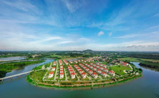 探寻广东西南海岸魅力,吴川市的八大绝景!