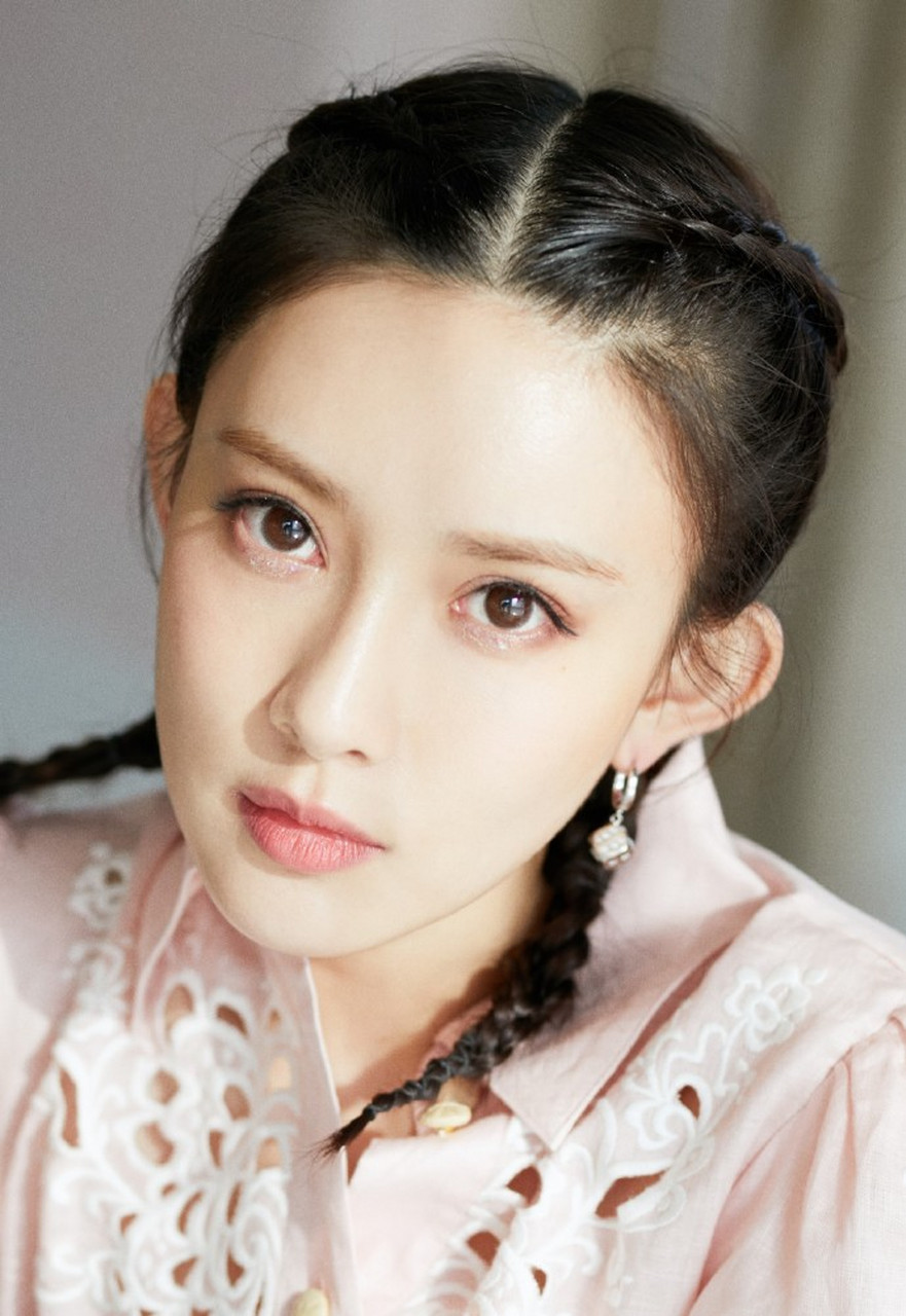 孟子义的小双马尾,这样真的很俏皮!