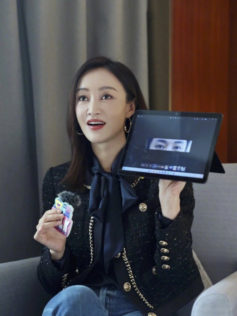 我一直对时尚穿搭很感兴趣,看到了赵子琪的私服,真的让我眼前一亮!