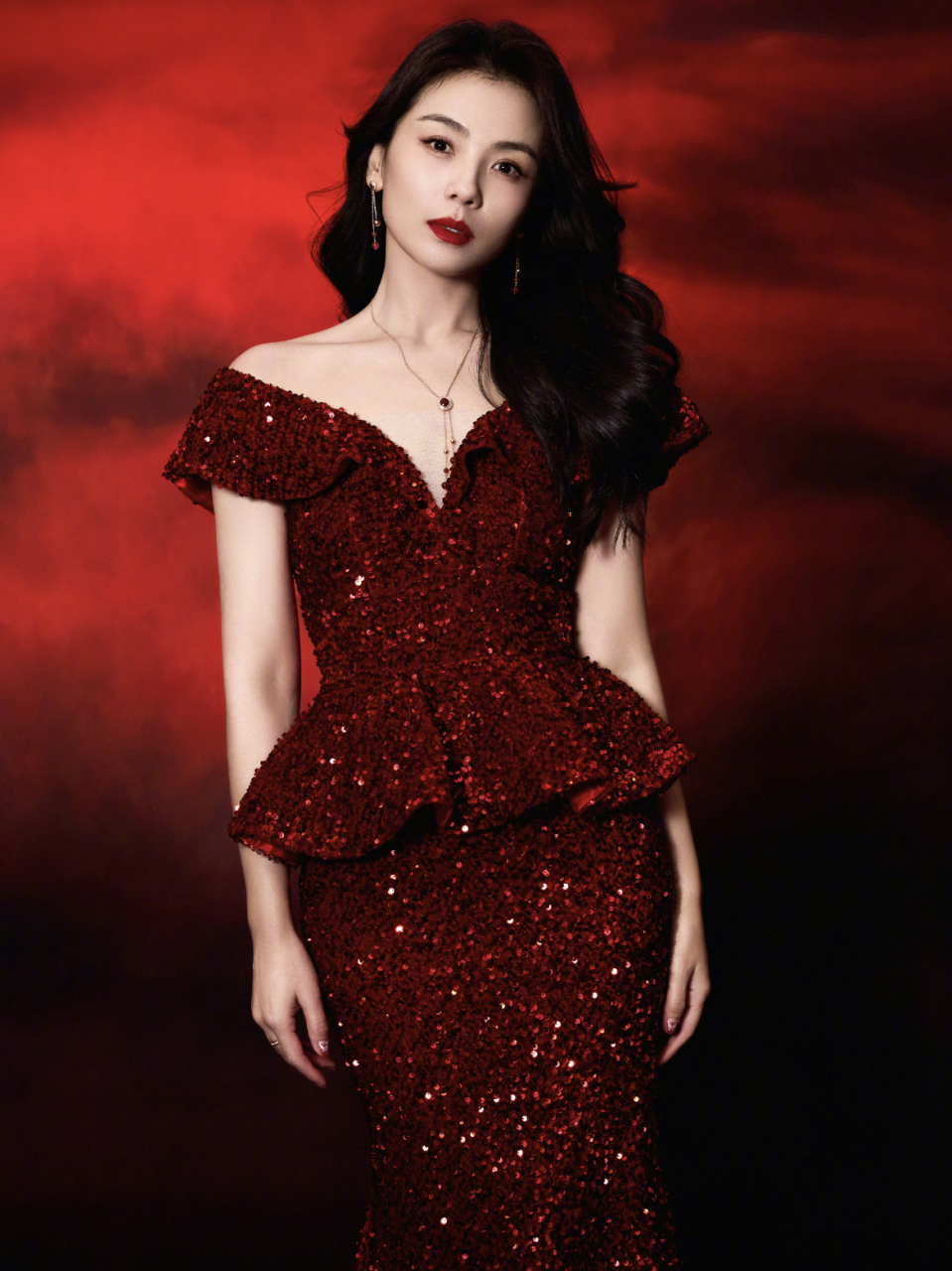 没想到,辽宁春晚上最让观众惊讶的主持人竟然刘涛.