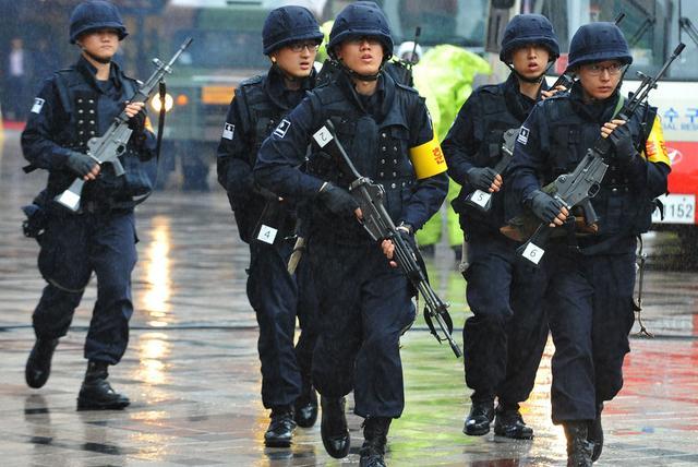 韩国警察的警衔