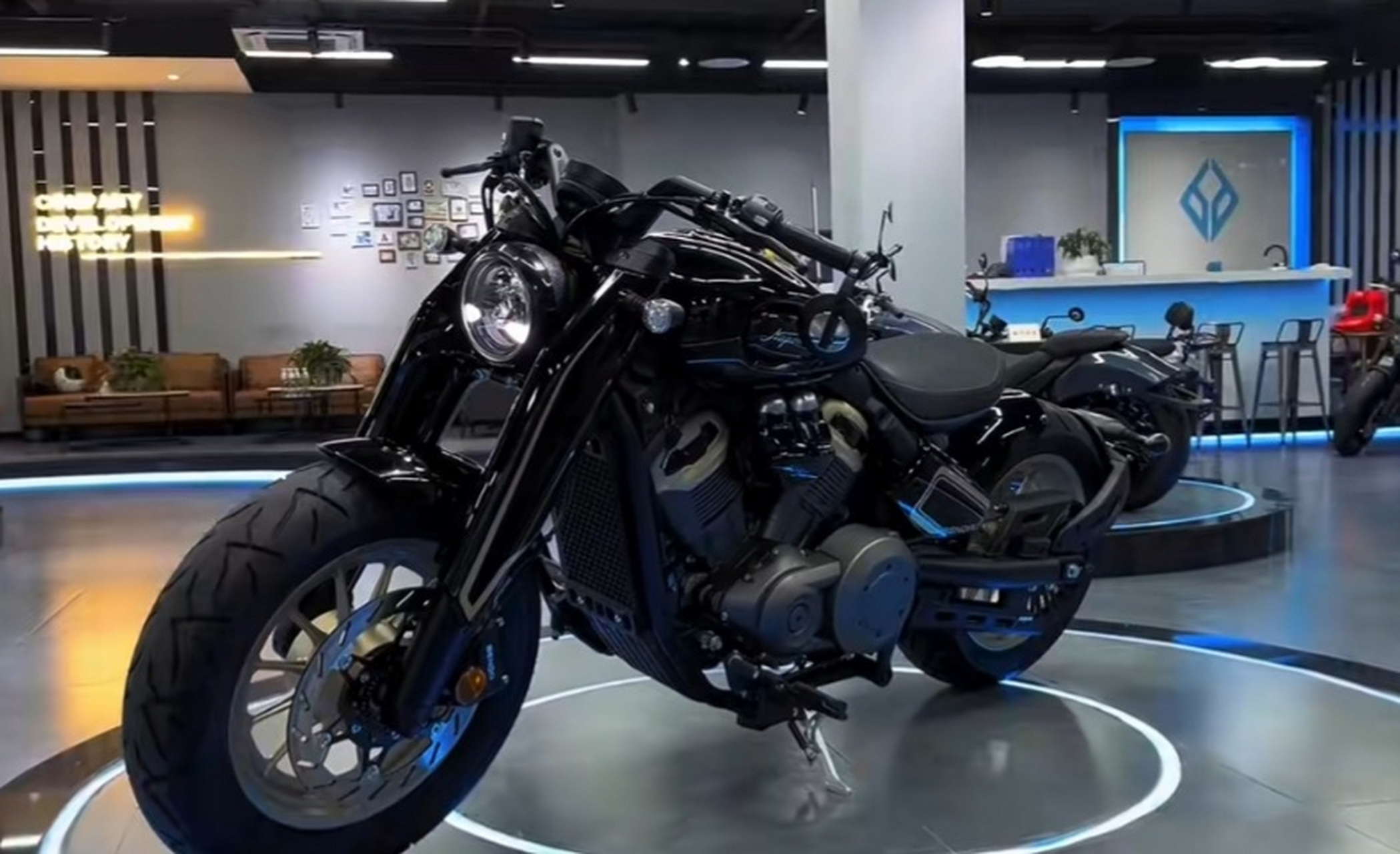 奔达250cc级巡航车,新手骑行绝佳选择!卓越性能,超群性价比.