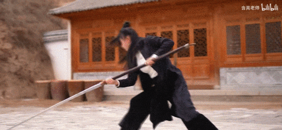 功夫女侠惊艳亮相央视又美又飒震惊老外这才是文化自信