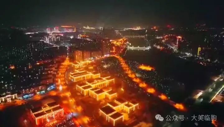 临朐县城的夜空太靓丽了!