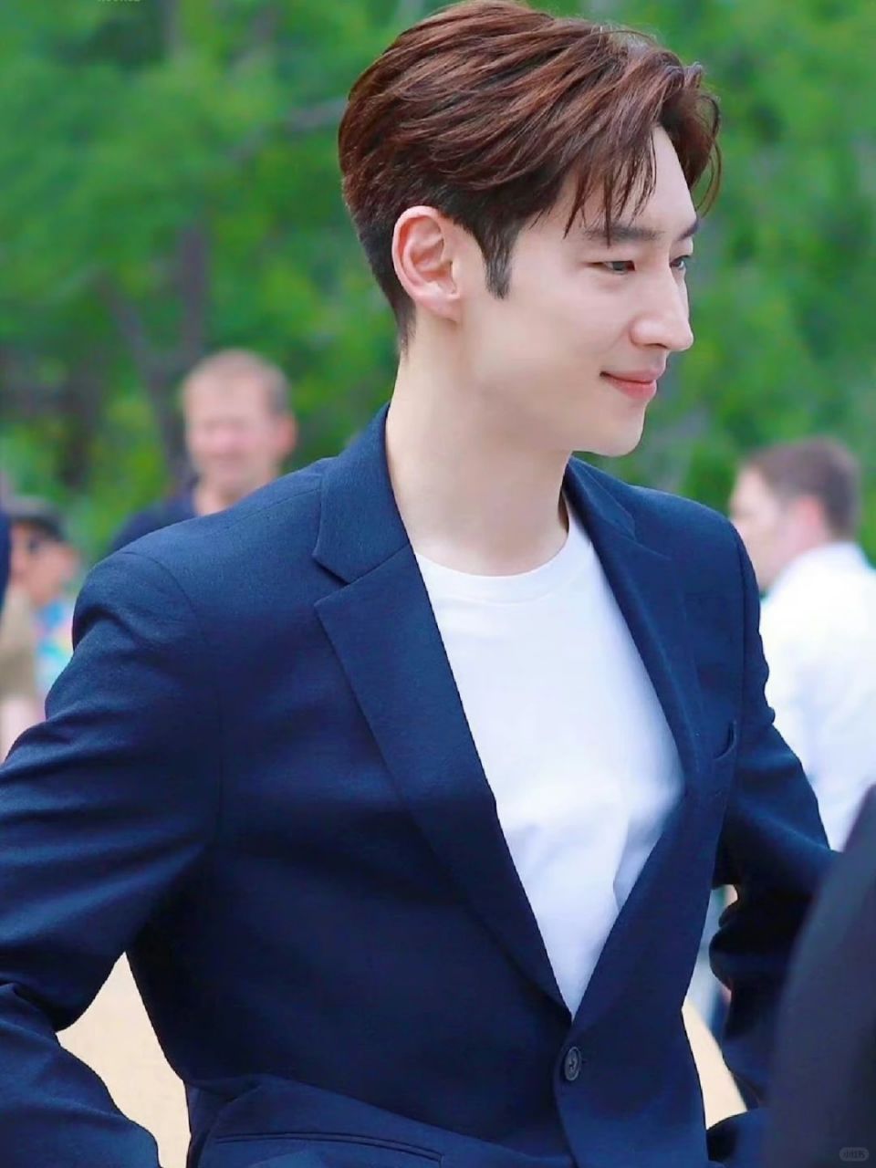 李帝勋:韩国影视圈的璀璨明星,从坚持梦想到闪耀荧屏的励志之旅  99