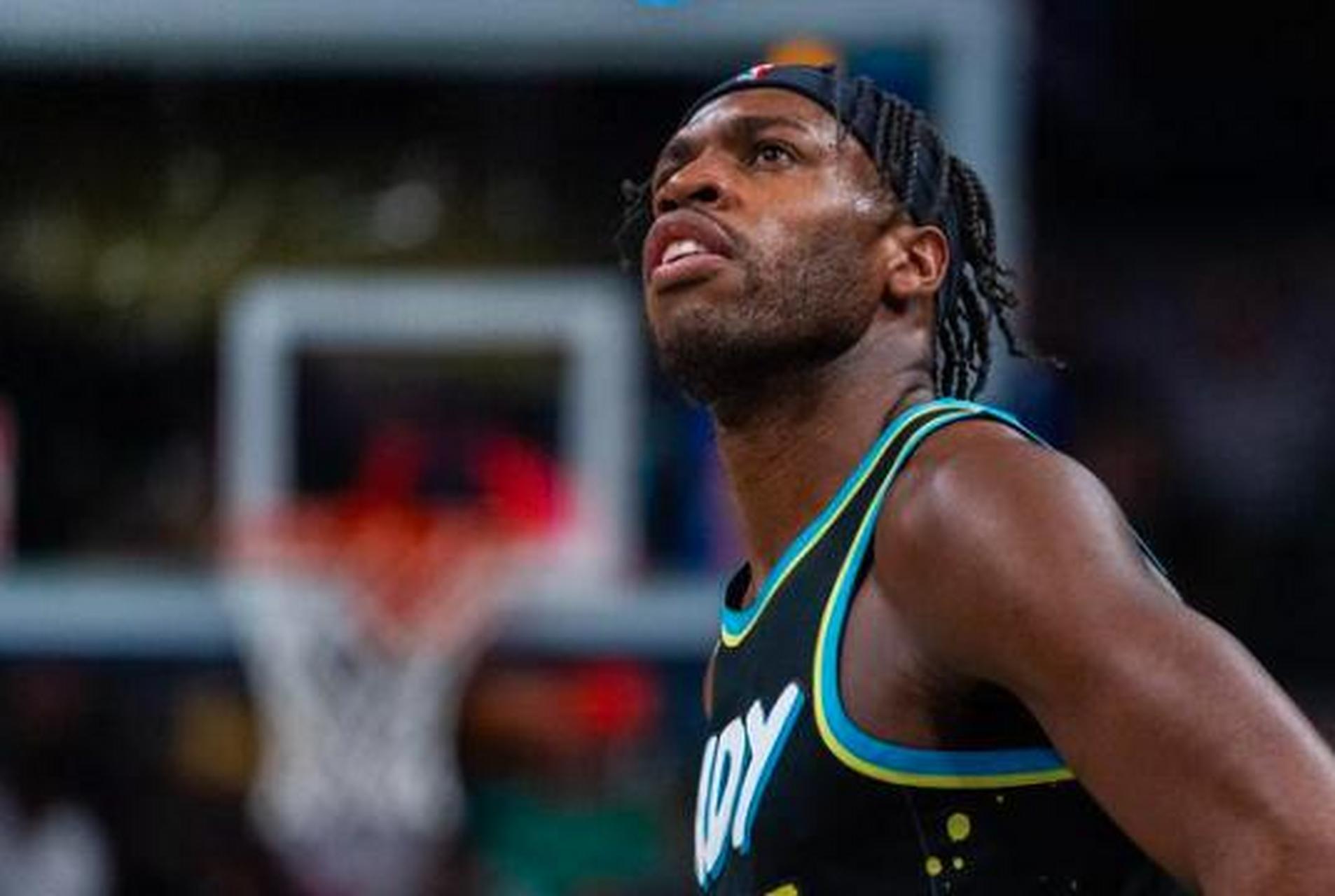 根据消息人士透露,步行者将巴迪·希尔德交易到76人,换得马库斯