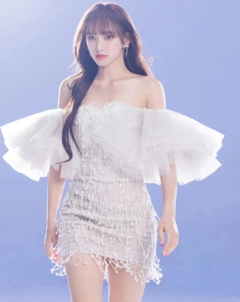 人间芭比程潇,美到犯规!  在网上看到一组程潇的照片,简直被惊艳到了!