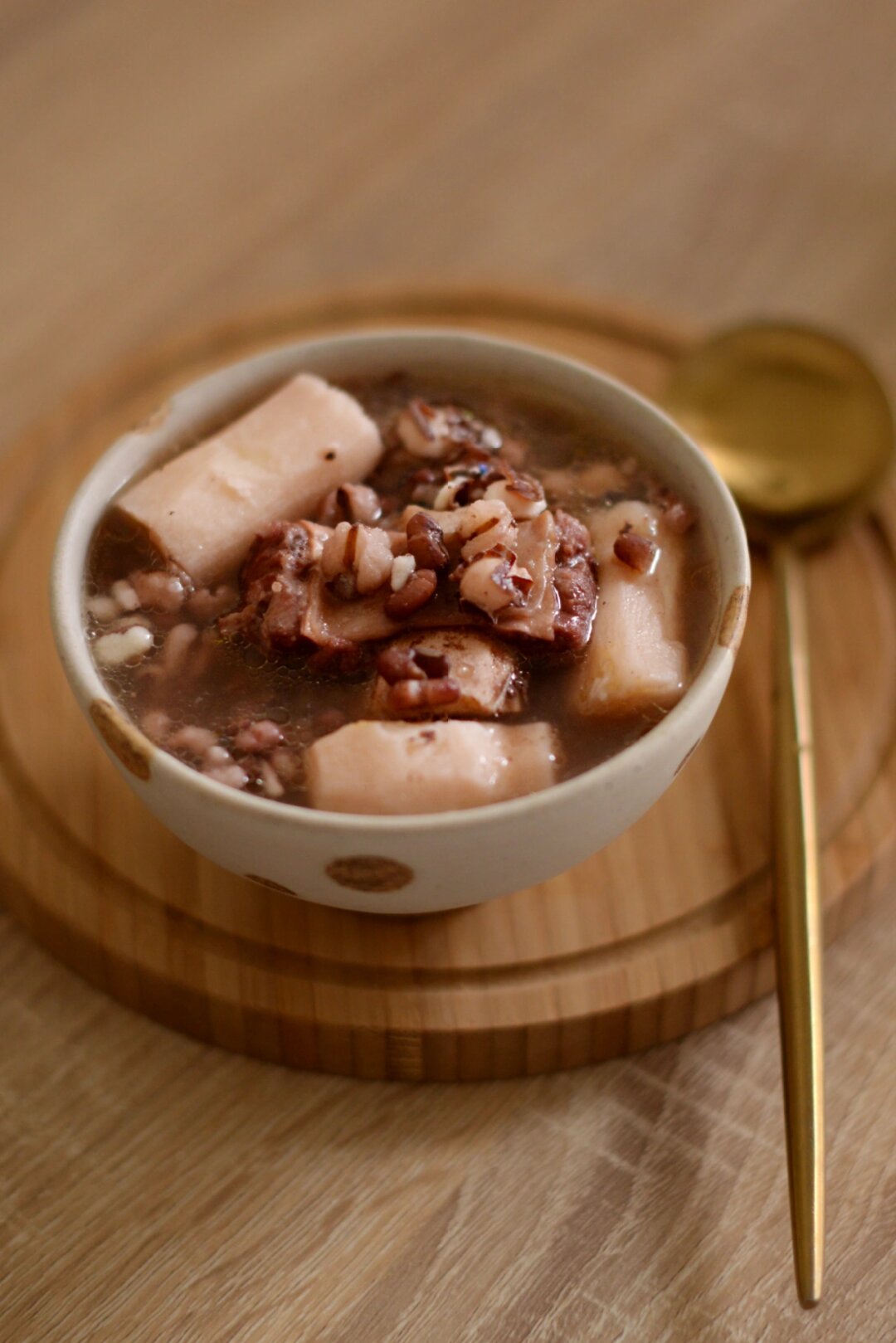 牛排骨山药赤小豆薏米芡实粥~ 这份菜谱其实是给自己记录的,因为之前