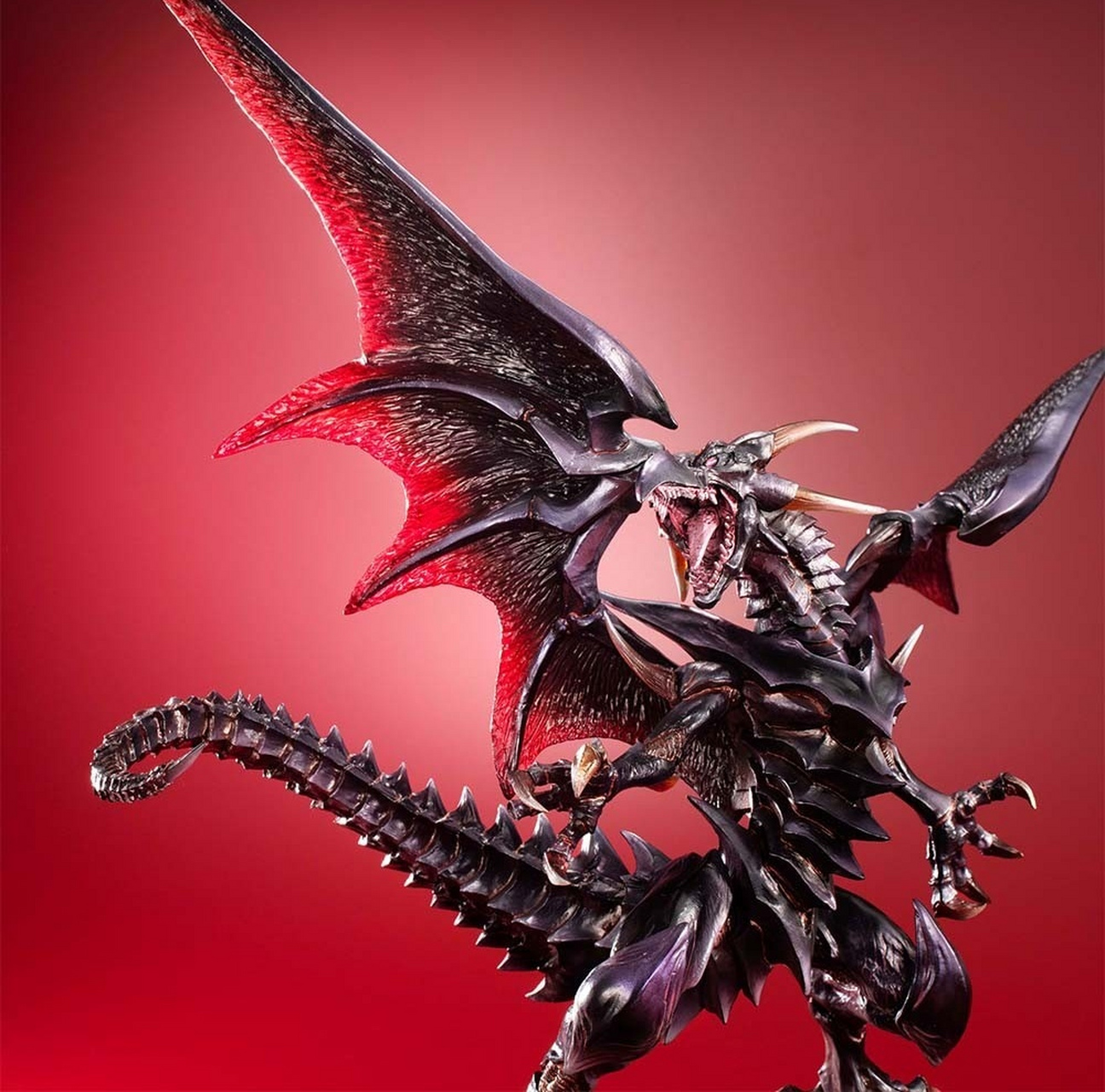 模型欣赏:megahouse 游戏王 决斗之怪兽 真红眼黑龙 ,全长32