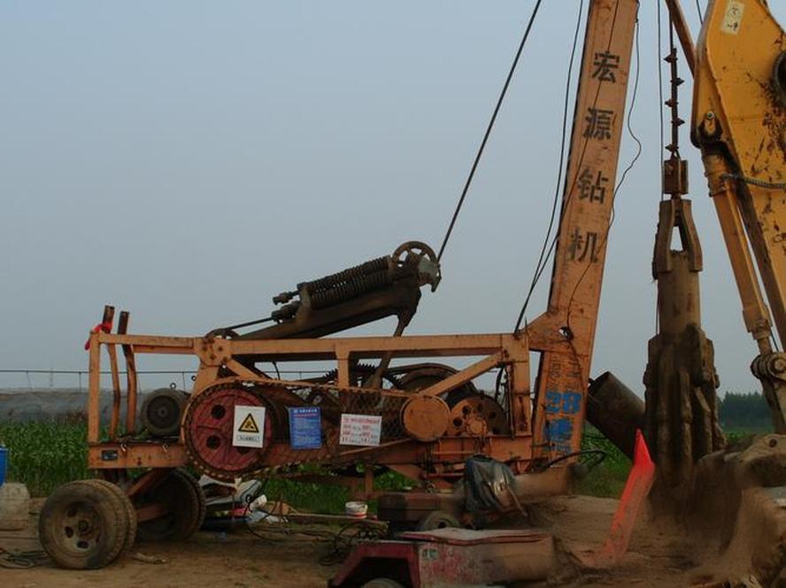 保定冲击钻打桩施工队,冲孔灌注桩施工队