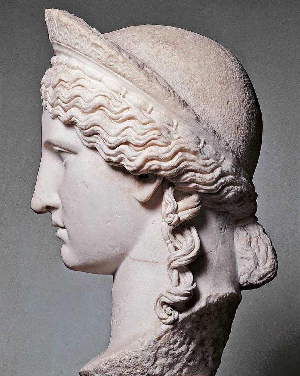 巨大的卢多维西时代的大理石雕像,有人说小安东尼娅,公元1世纪的罗马