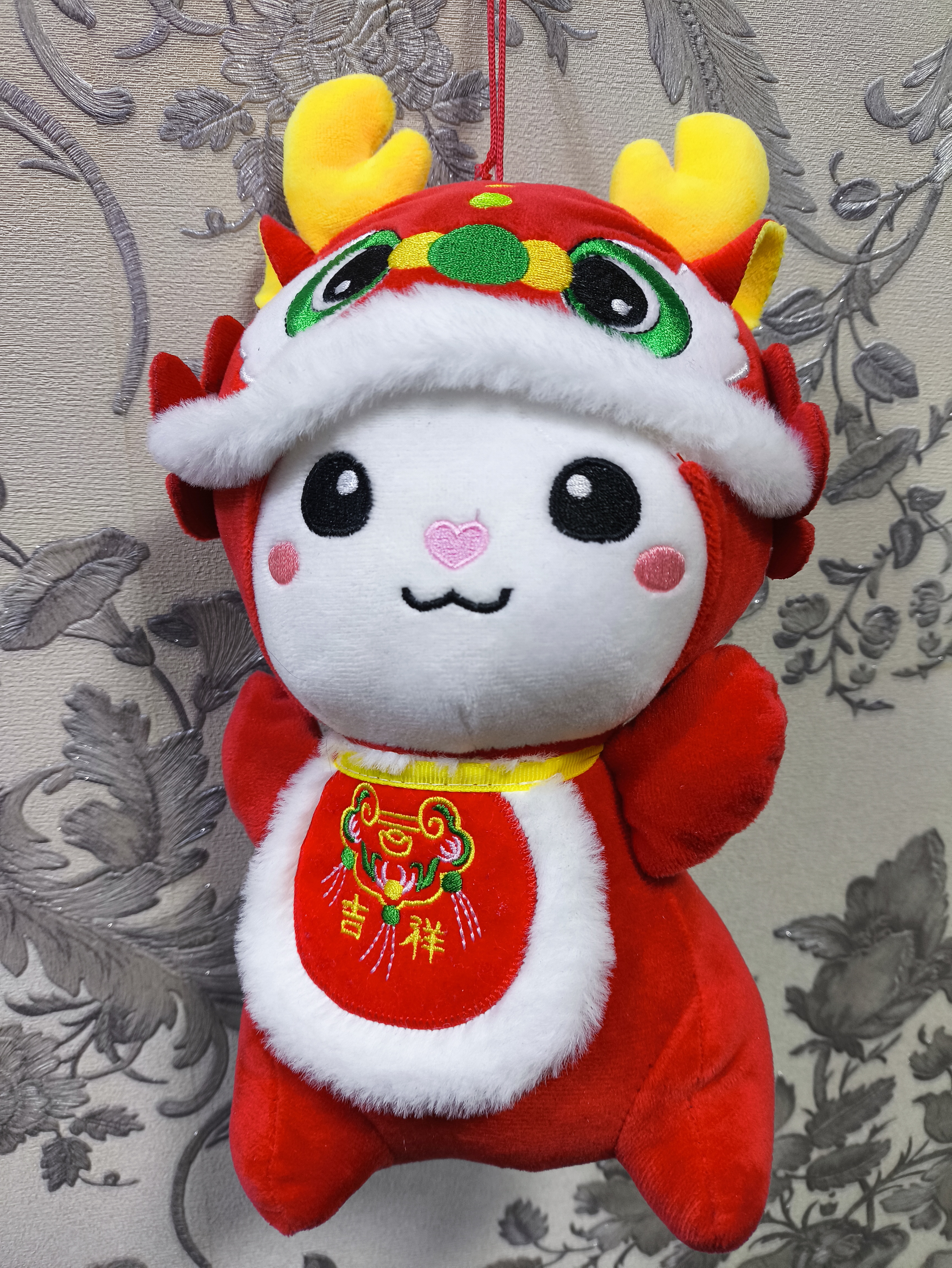 丢掉不快乐的,存下快乐的,积累美好与幸福,遇见更多美好的人事物,遵从