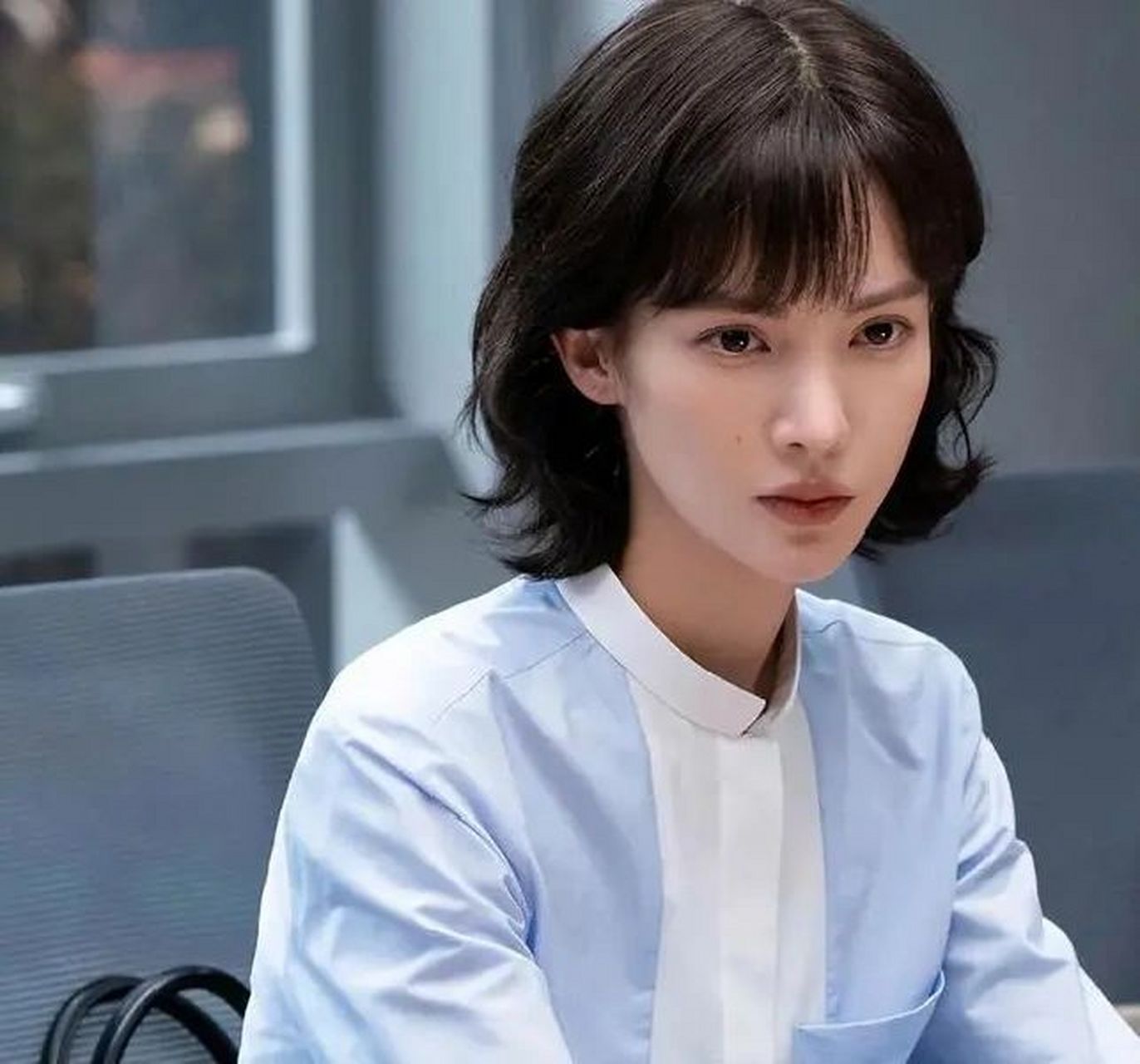 说起金晨,我第一次认识她是在电视剧《无心法师》里,她饰演的月牙