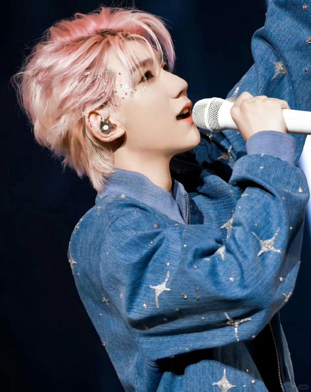 王源:绿海中的那颗星!