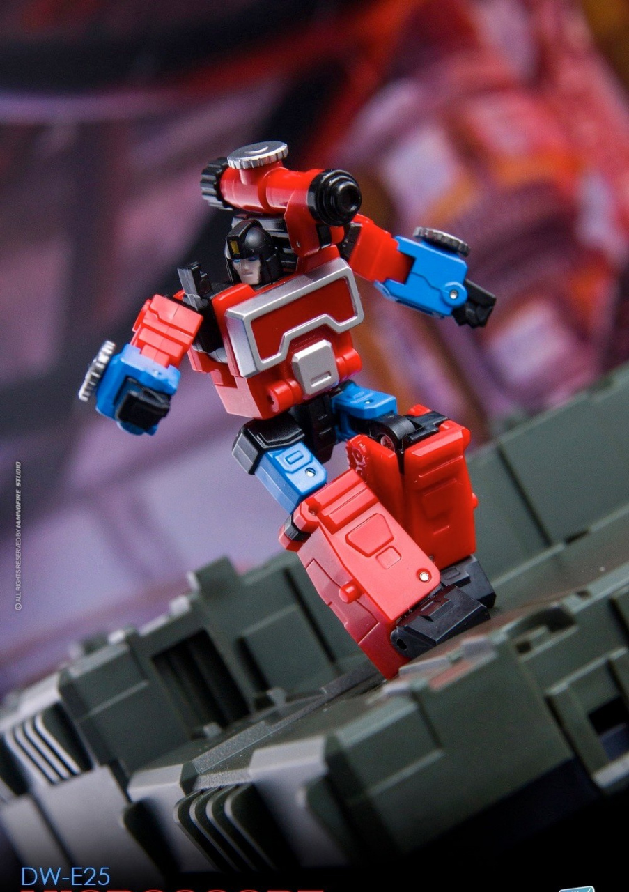 模型欣赏:吴医生工作室 变形金刚 感知器,显微镜身高5