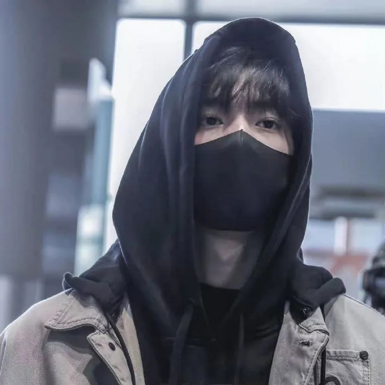 男生头像|有点小帅