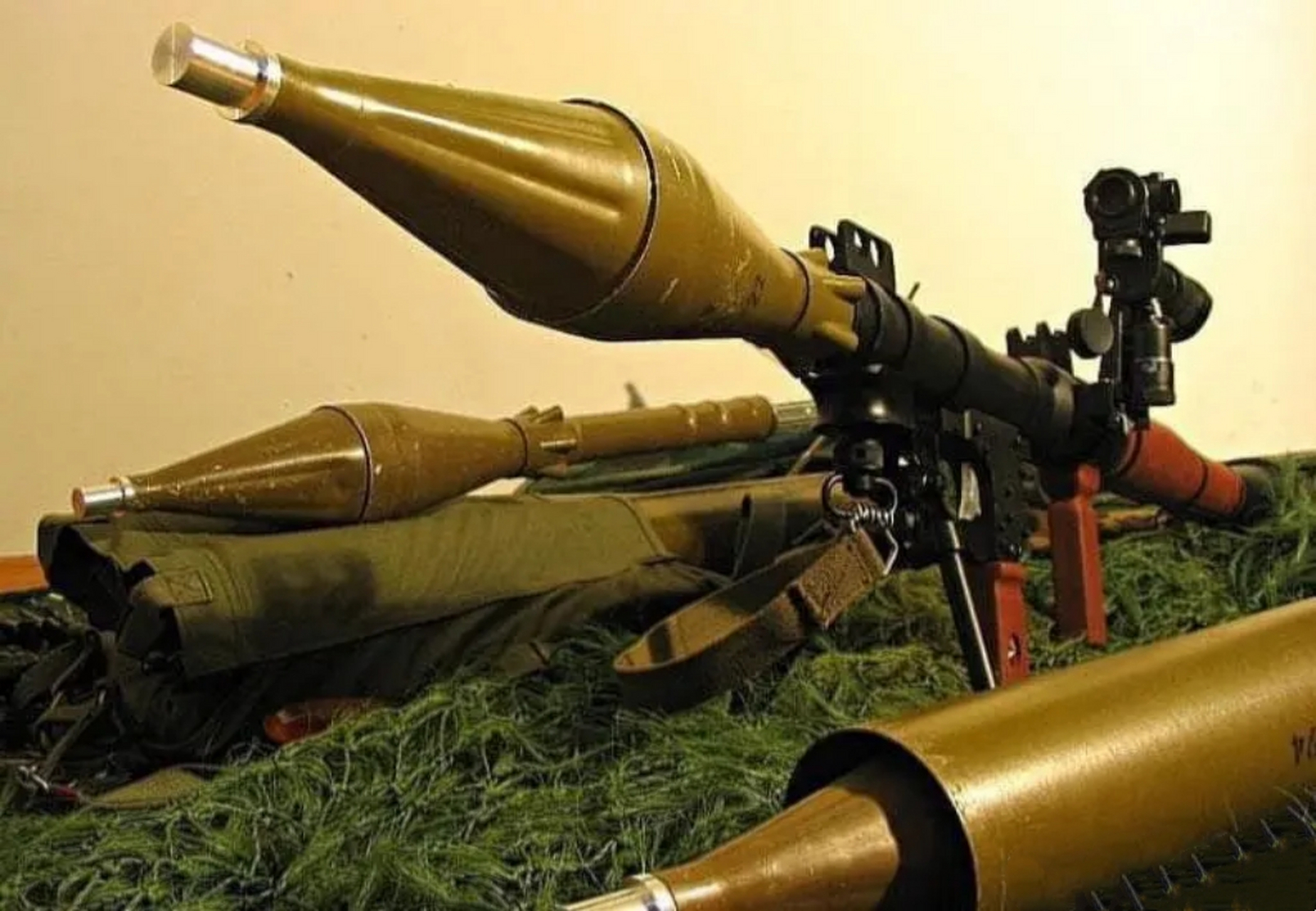 中国版的游击队三大神器之一的rpg火箭筒