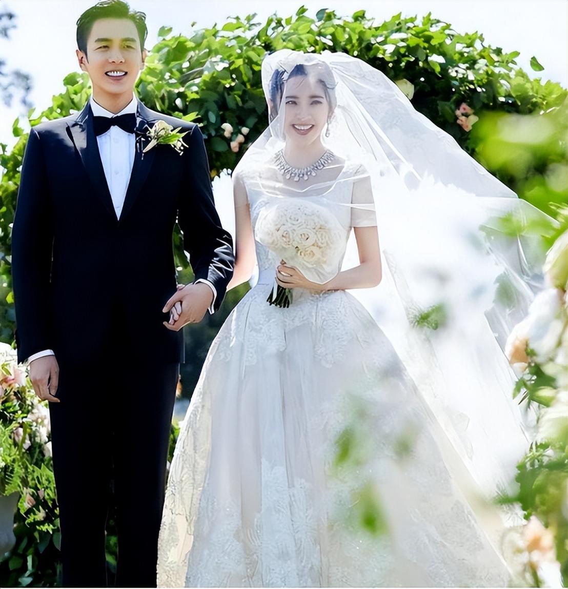 张若昀唐艺昕的结婚图片