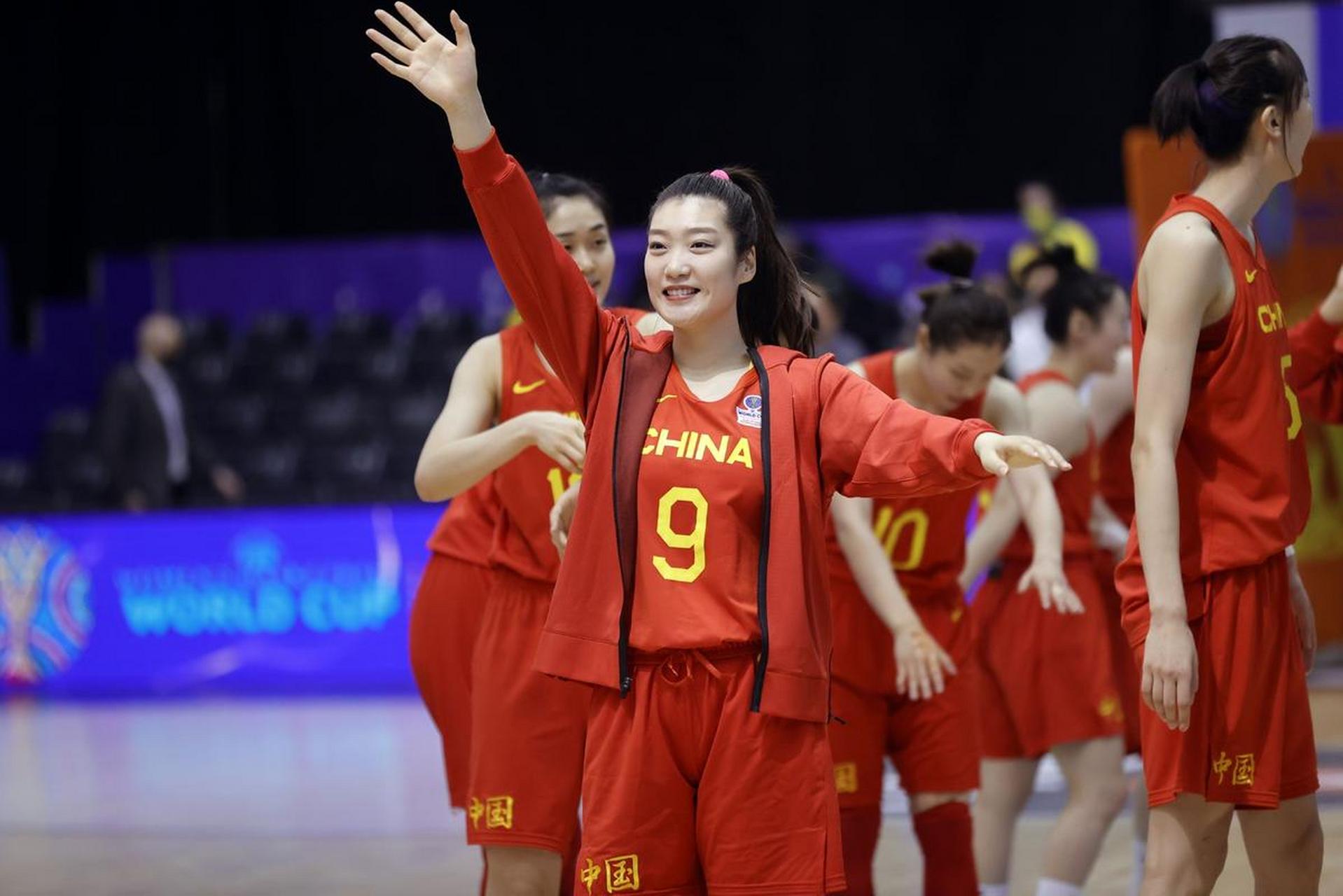 中国女篮提前锁定巴黎奥运会门票!