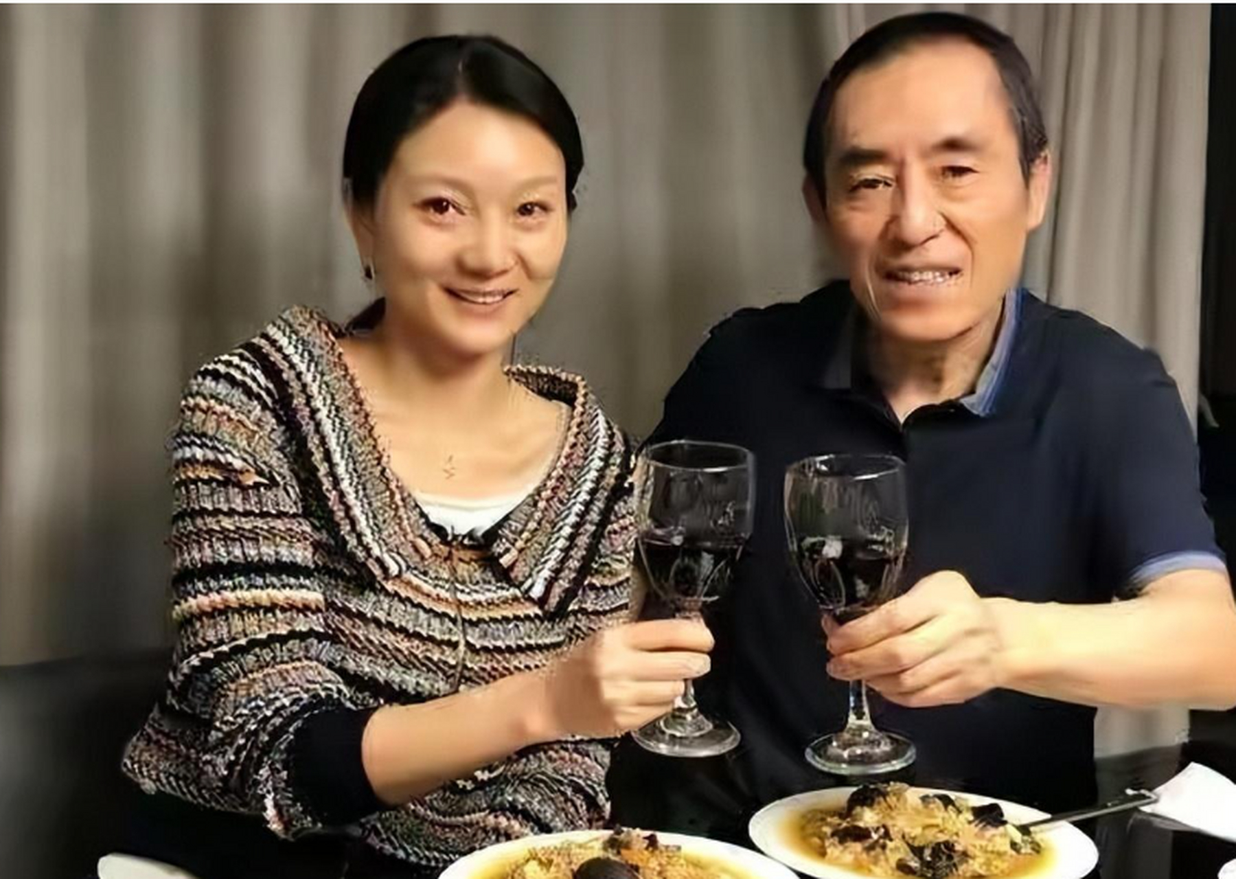 陈婷守护张艺谋,相差31岁的背后藏着什么?深爱的力量究竟有多强大.